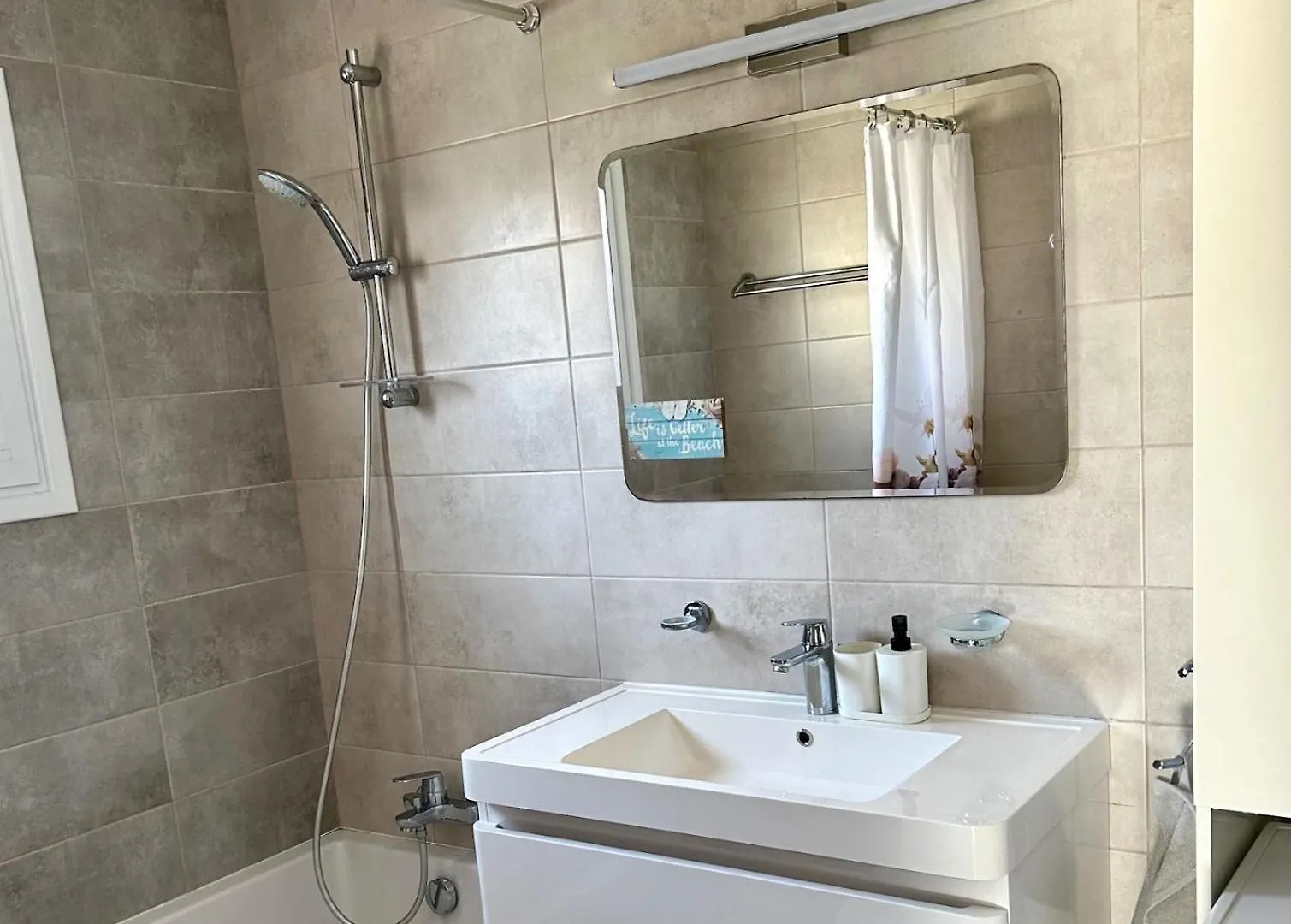 Nissi Golden Sands Apartment D01 Ajía Nápa 0*,  Ciprus