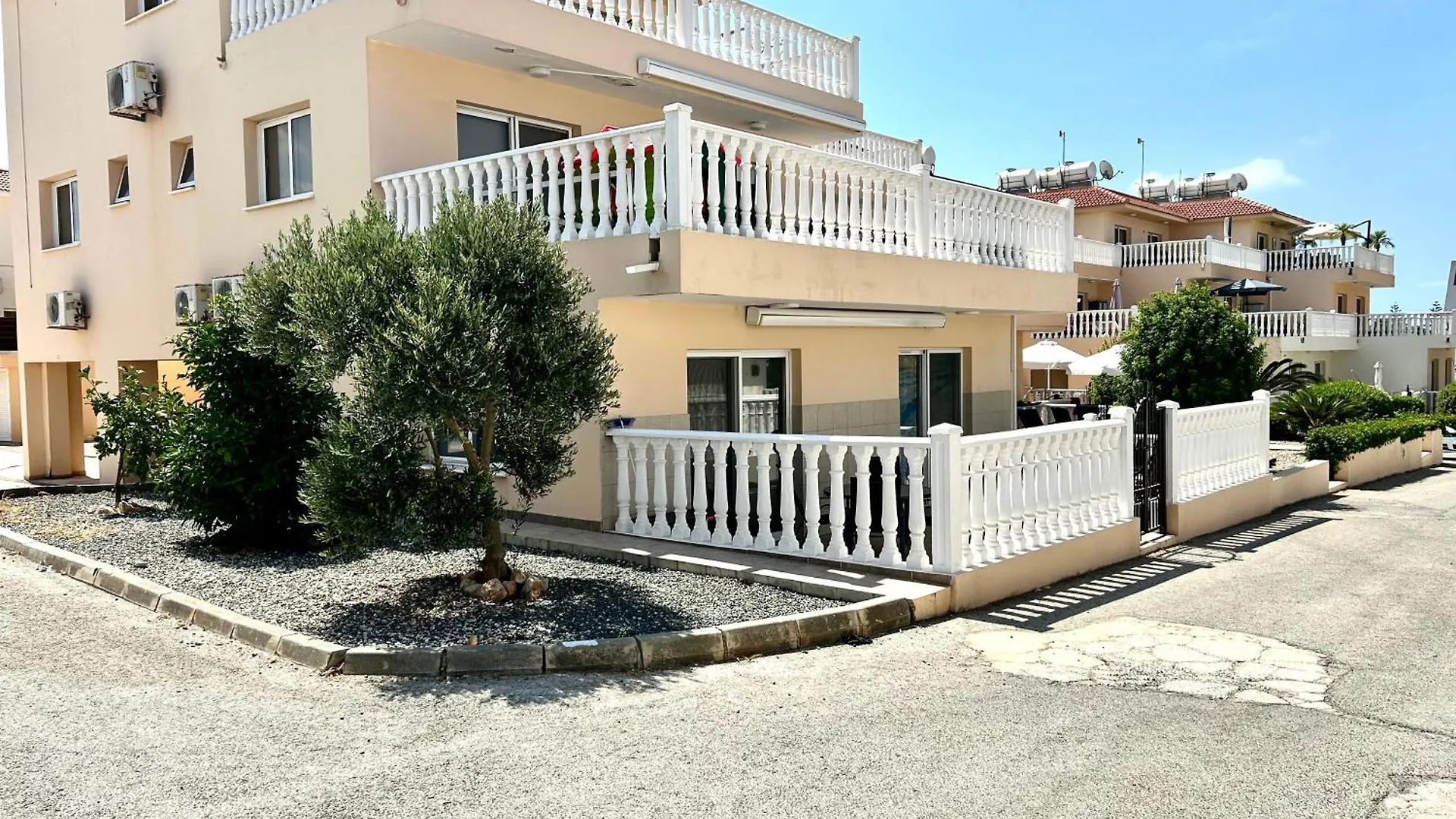 Nissi Golden Sands Apartment D01 Ajía Nápa
